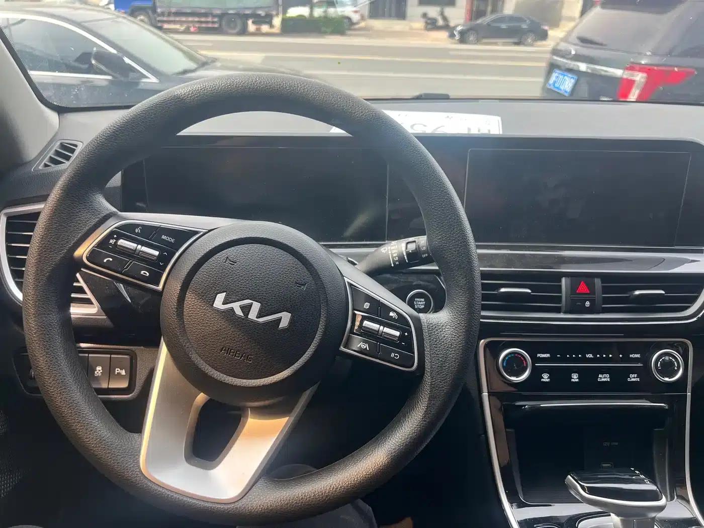 2023 Citroën Cytus 1.5L CVT Luxury Edition — миниатюра 13