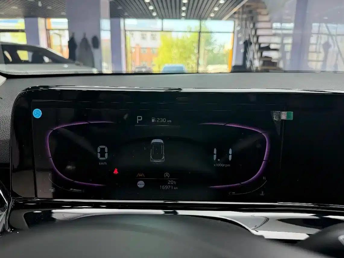 2023 Citroën Cytus 1.5L CVT Luxury Edition — миниатюра 12