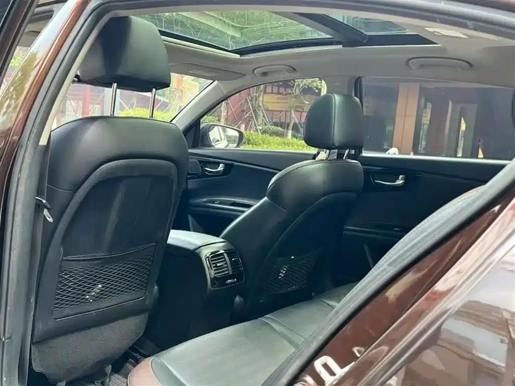 K5 2017 1.8L Automatic GLS — миниатюра 6