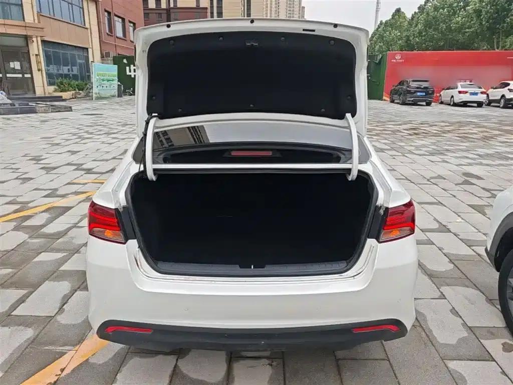 K5 2017 1.8L Automatic GLS — миниатюра 19