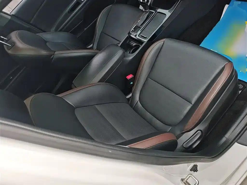 K5 2017 1.8L Automatic GLS — миниатюра 25