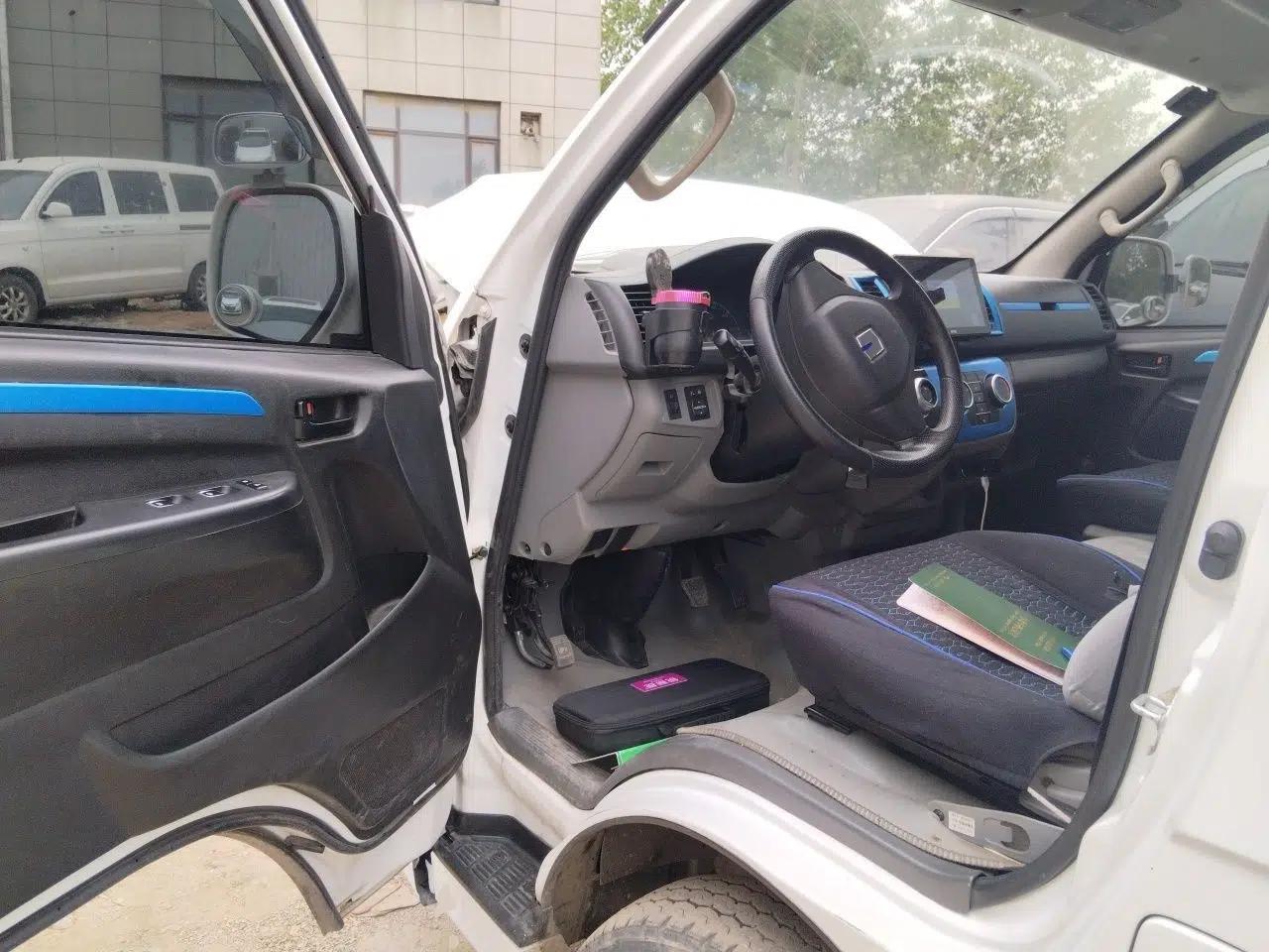 Farizon Xingxiang E6 2020 Van with High Roof 1365kg Payload Capacity Equipped with CATL's High-Energy Battery — миниатюра 17