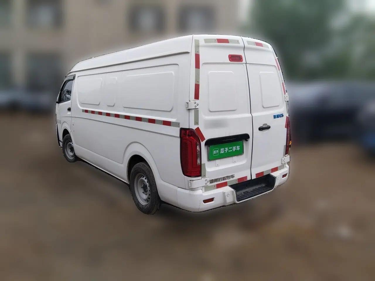 Farizon Xingxiang E6 2020 Van with High Roof 1365kg Payload Capacity Equipped with CATL's High-Energy Battery — миниатюра 4