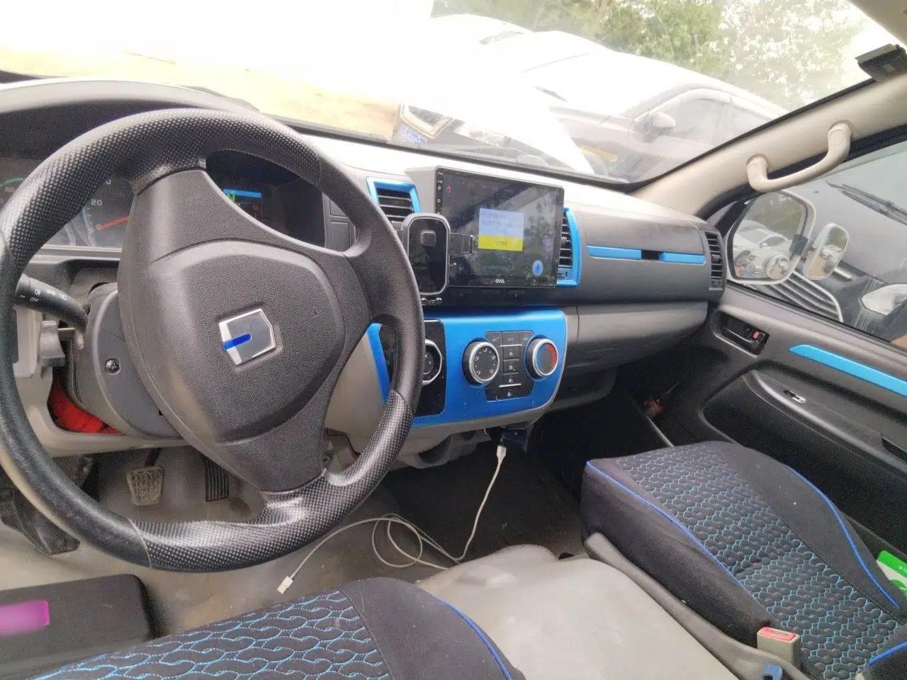 Farizon Xingxiang E6 2020 Van with High Roof 1365kg Payload Capacity Equipped with CATL's High-Energy Battery — миниатюра 10