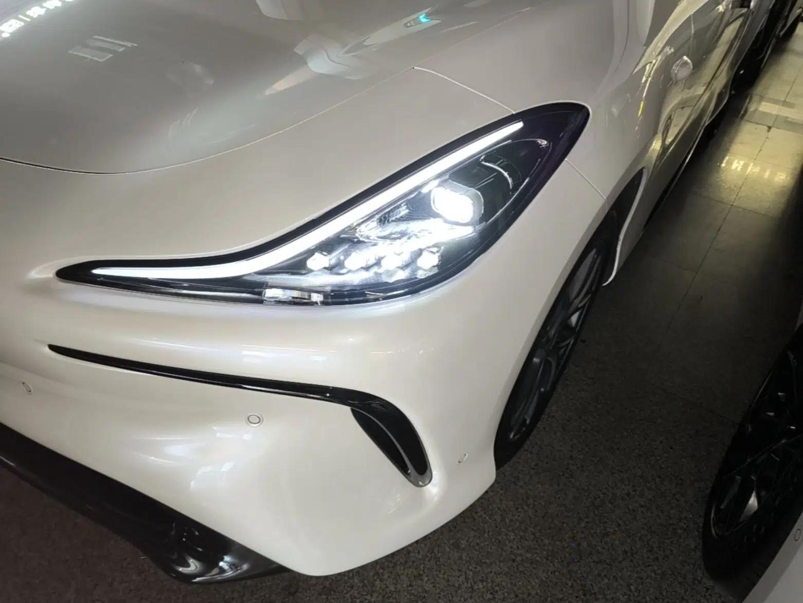 IM LS6 2023 Max Standard Edition — миниатюра 9