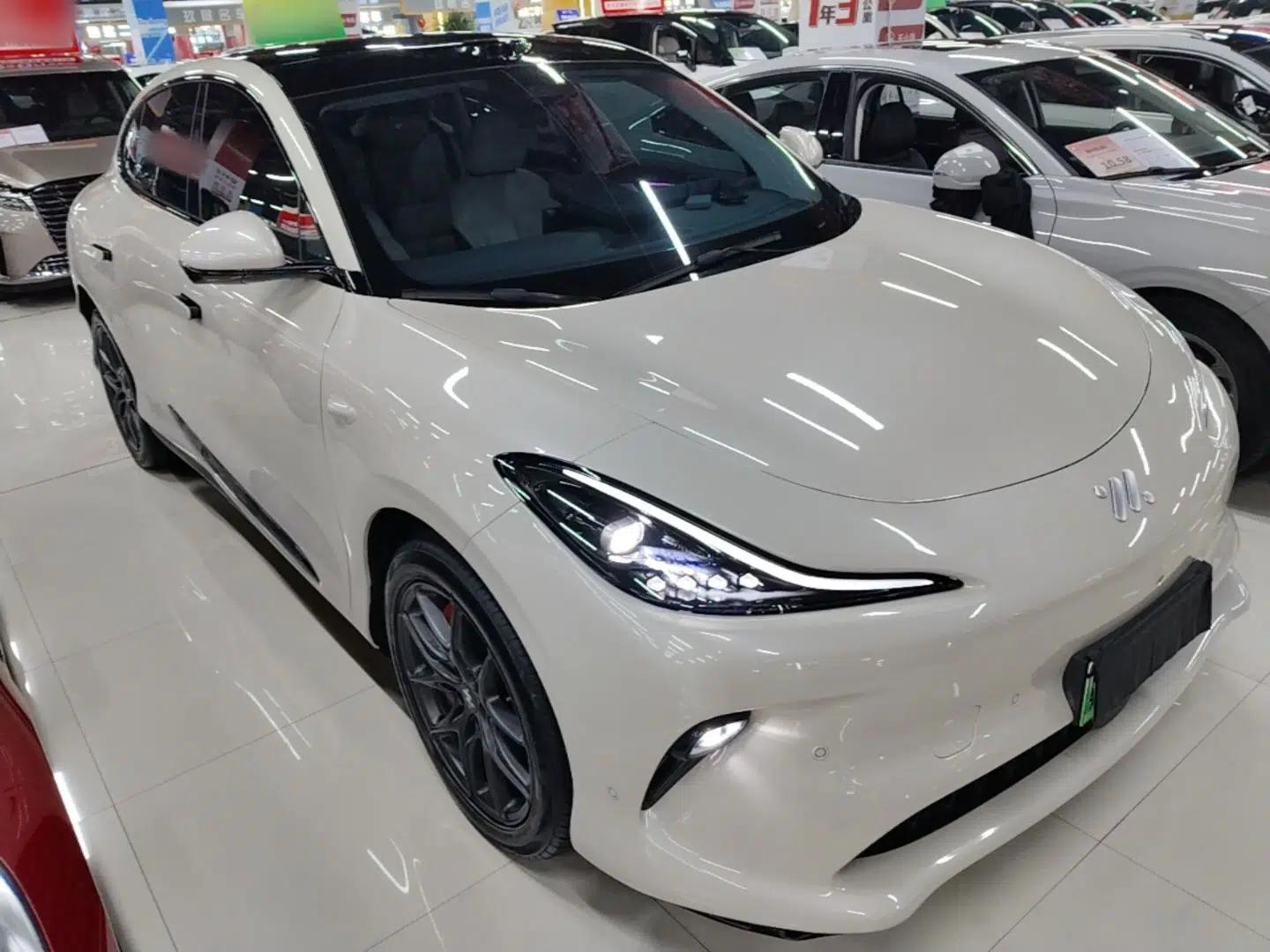 IM LS6 2025 Lingxi Intelligent Driving Edition — миниатюра 3