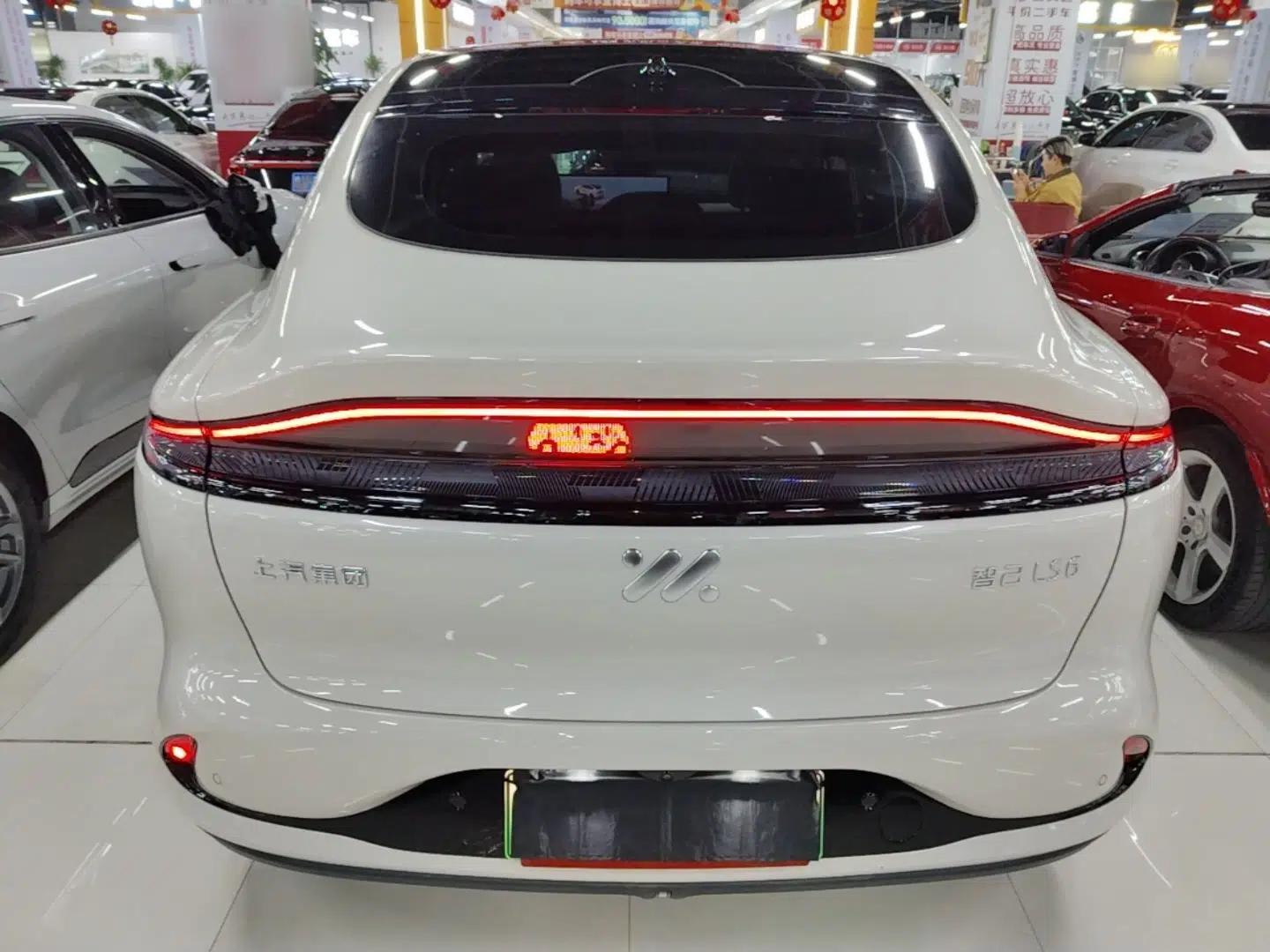 IM LS6 2025 Lingxi Intelligent Driving Edition — миниатюра 5