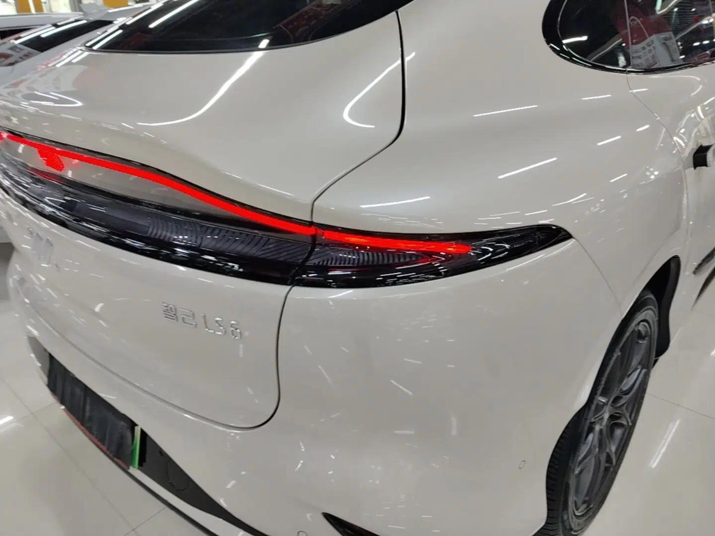 IM LS6 2025 Lingxi Intelligent Driving Edition — миниатюра 7