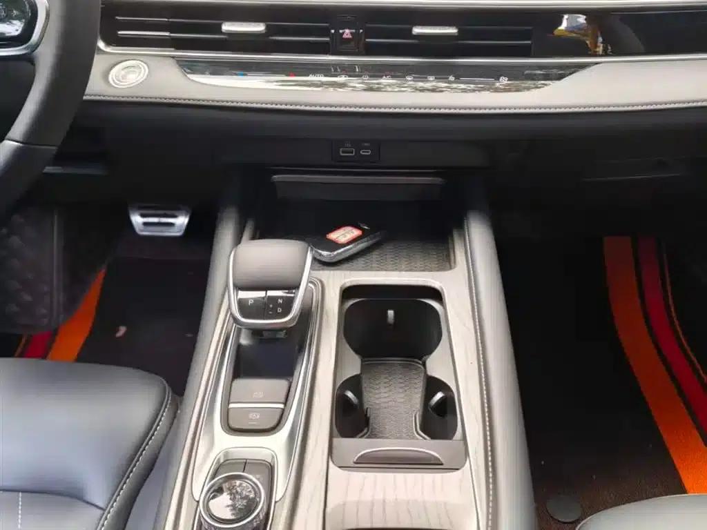 Chery Arrizo 8 2023 High-Performance Edition 2.0T DCT — миниатюра 7
