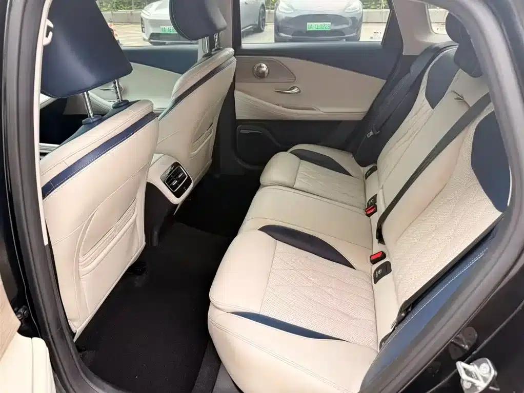 Chery Arrizo 8 2023 1.6T DCT (Standard) — миниатюра 6