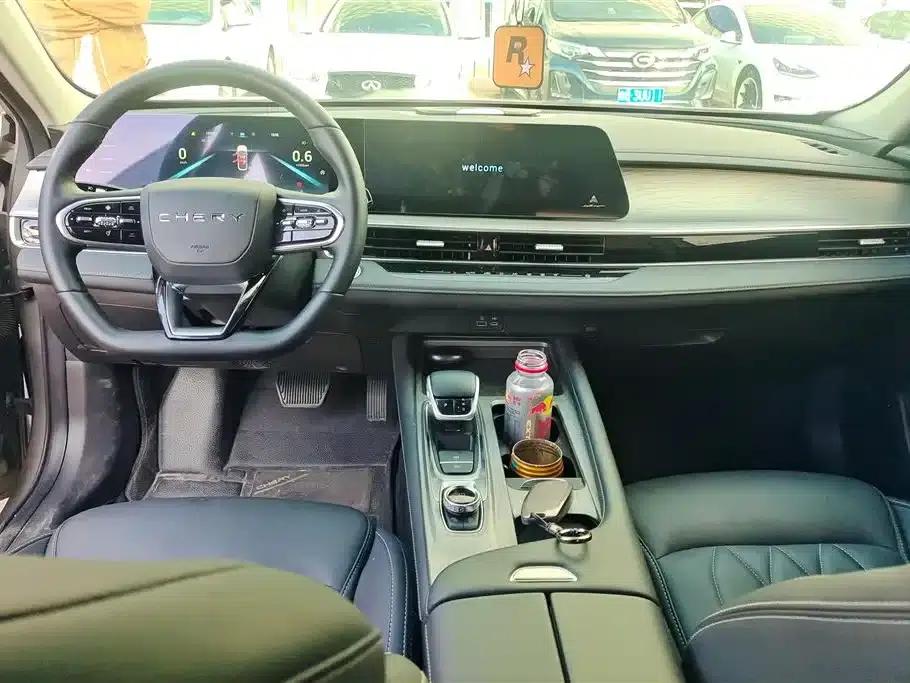 Chery Arrizo 8 2022 1.6T DCT Comfort — миниатюра 12