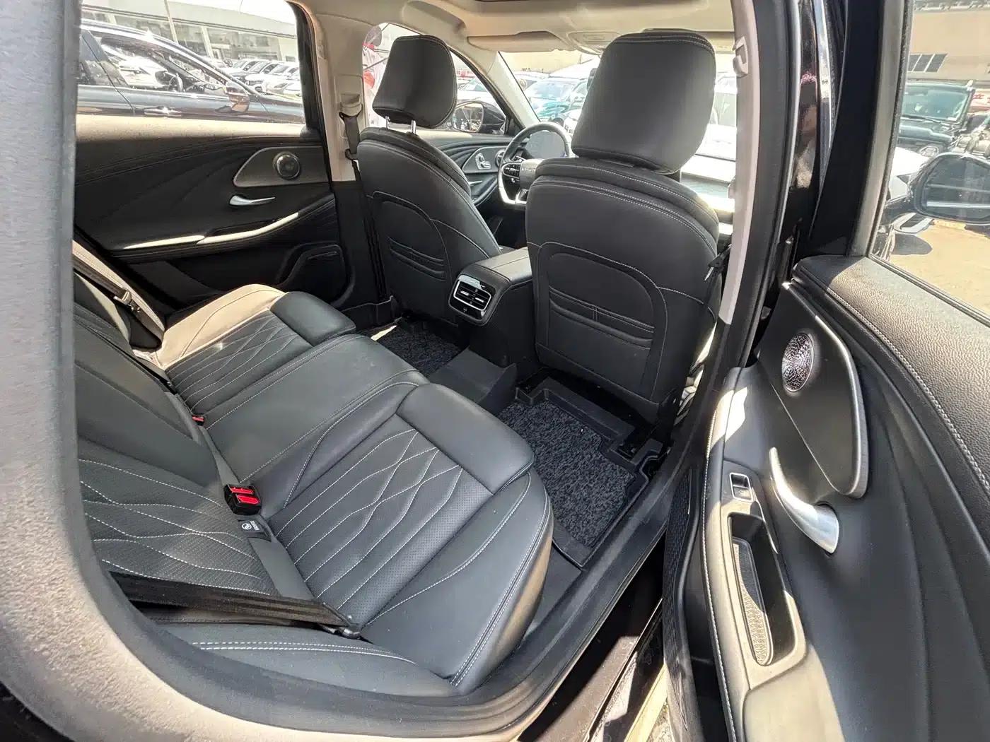 Chery Arrizo 8 2023 1.6T DCT Elegance — миниатюра 11