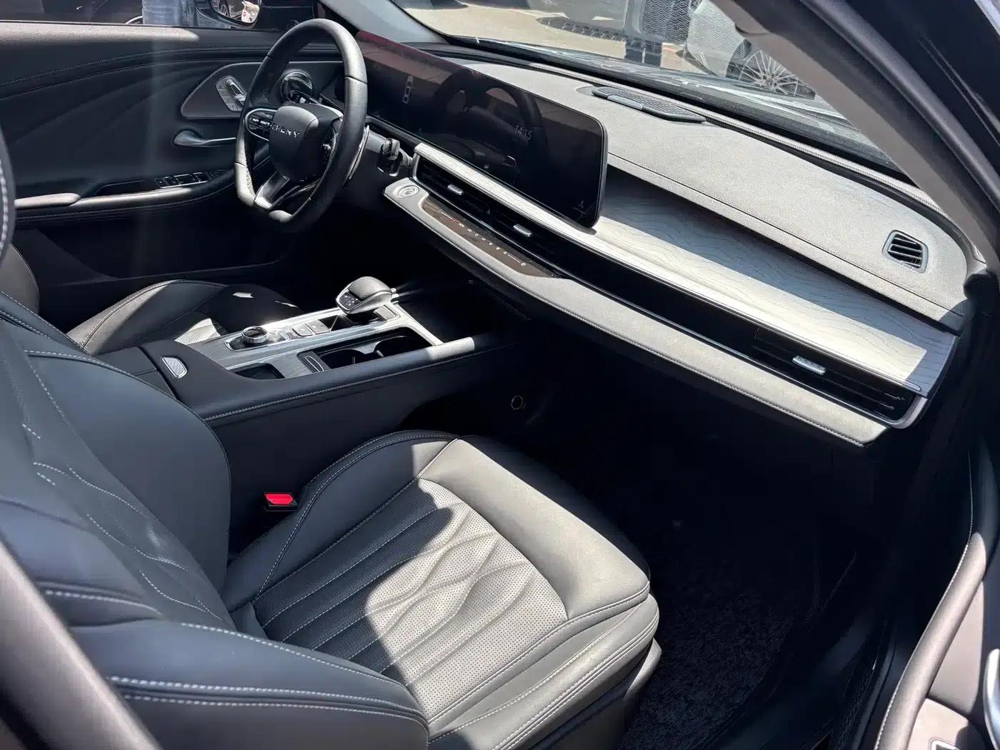 Chery Arrizo 8 2023 1.6T DCT Elegance — миниатюра 5