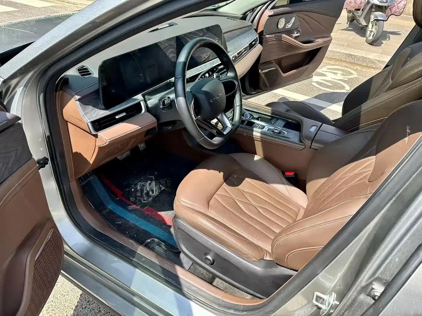 Chery Arrizo 8 2024 High-Performance Edition 2.0T Automatic Plus — миниатюра 6