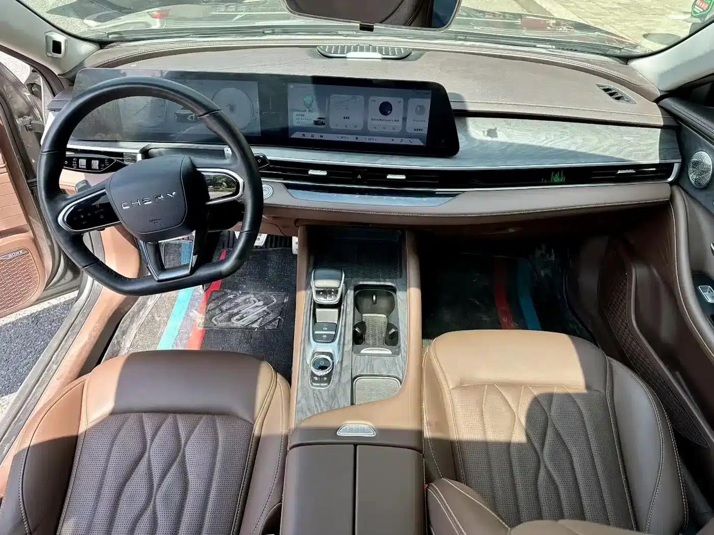 Chery Arrizo 8 2024 High-Performance Edition 2.0T Automatic Plus — миниатюра 9