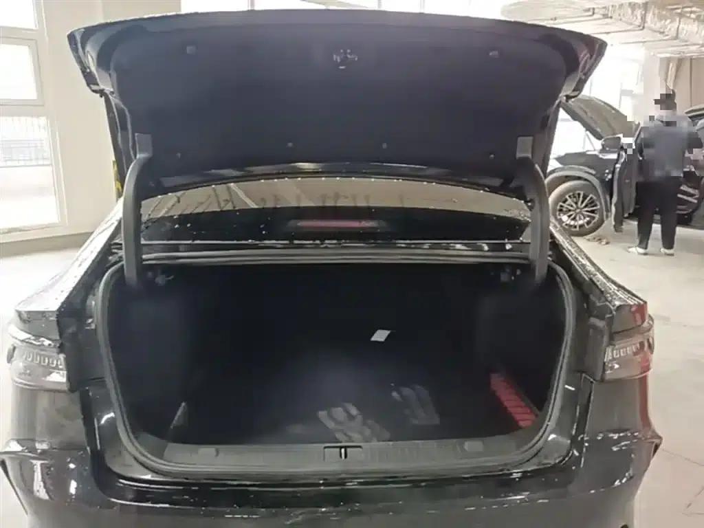 Chery Arrizo 8 2022 1.6T DCT Comfort — миниатюра 19