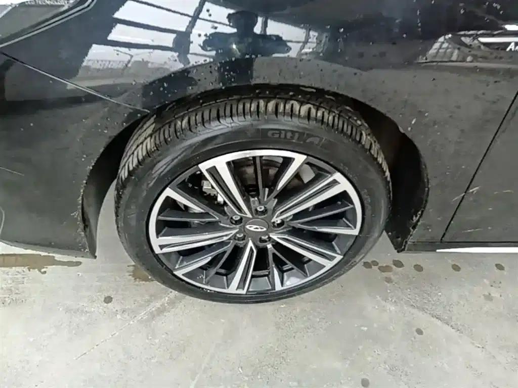 Chery Arrizo 8 2022 1.6T DCT Comfort — миниатюра 23
