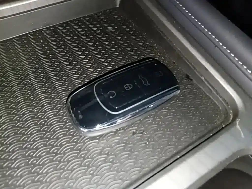 Chery Arrizo 8 2022 1.6T DCT Comfort — миниатюра 9