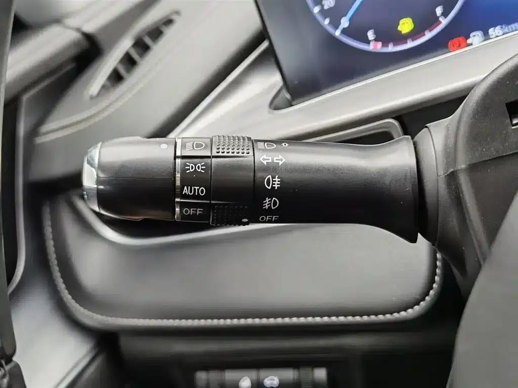 Chery Tiggo 8 PLUS 2021 290TGDI DCT Luxury Edition — миниатюра 21