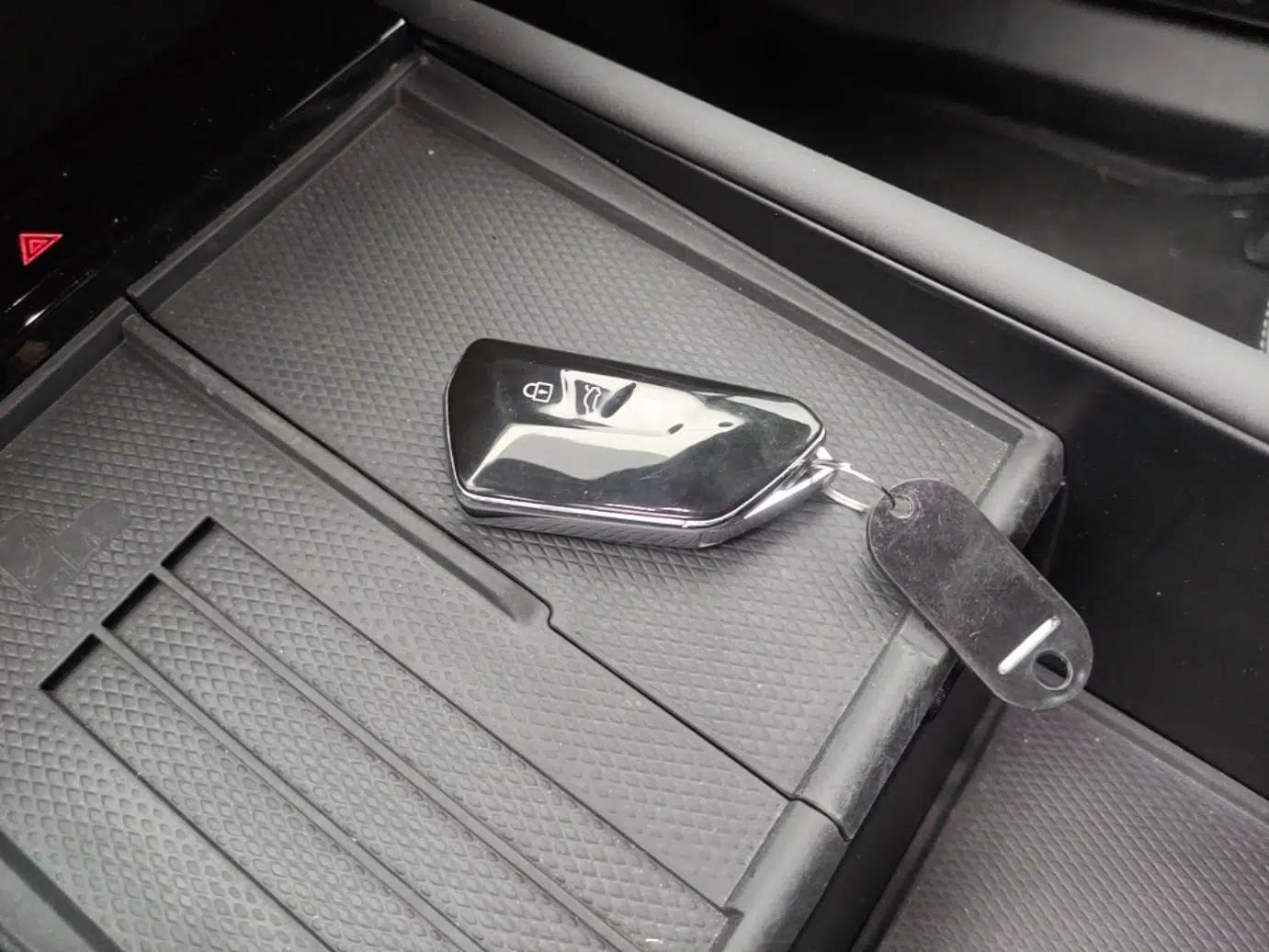 Volkswagen ID.UNYX 2024 Pro Long-Range Version — миниатюра 12