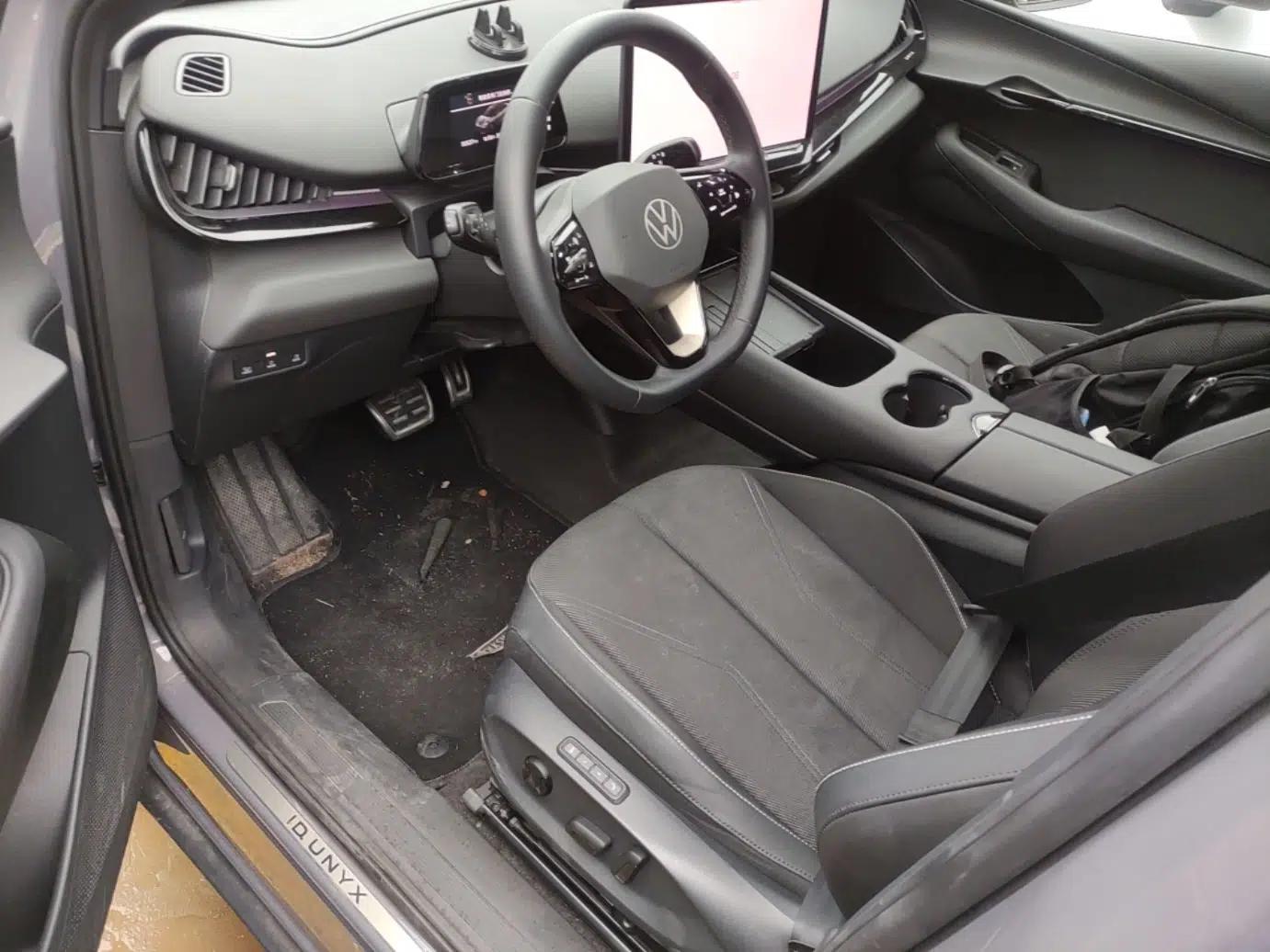 Volkswagen ID.UNYX 2024 Pro Long-Range Version — миниатюра 18