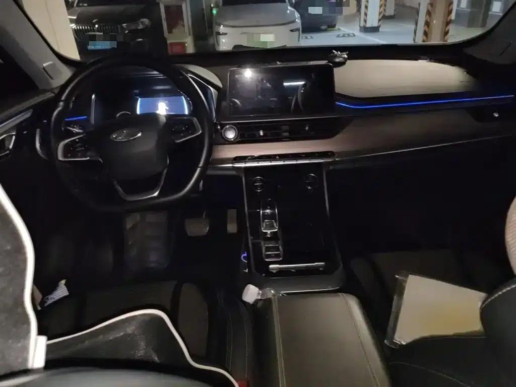Chery Tiggo 8 2019 1.6TGDI Automatic Luxury Edition — миниатюра 13