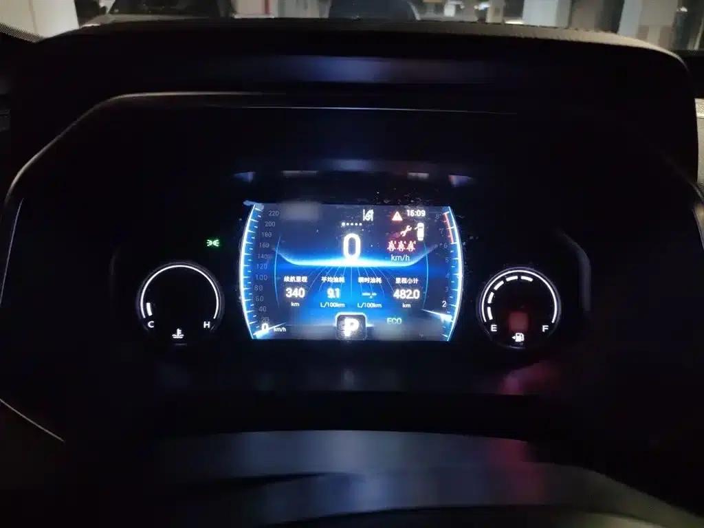 Chery Tiggo 8 2019 1.6TGDI Automatic Luxury Edition — миниатюра 4