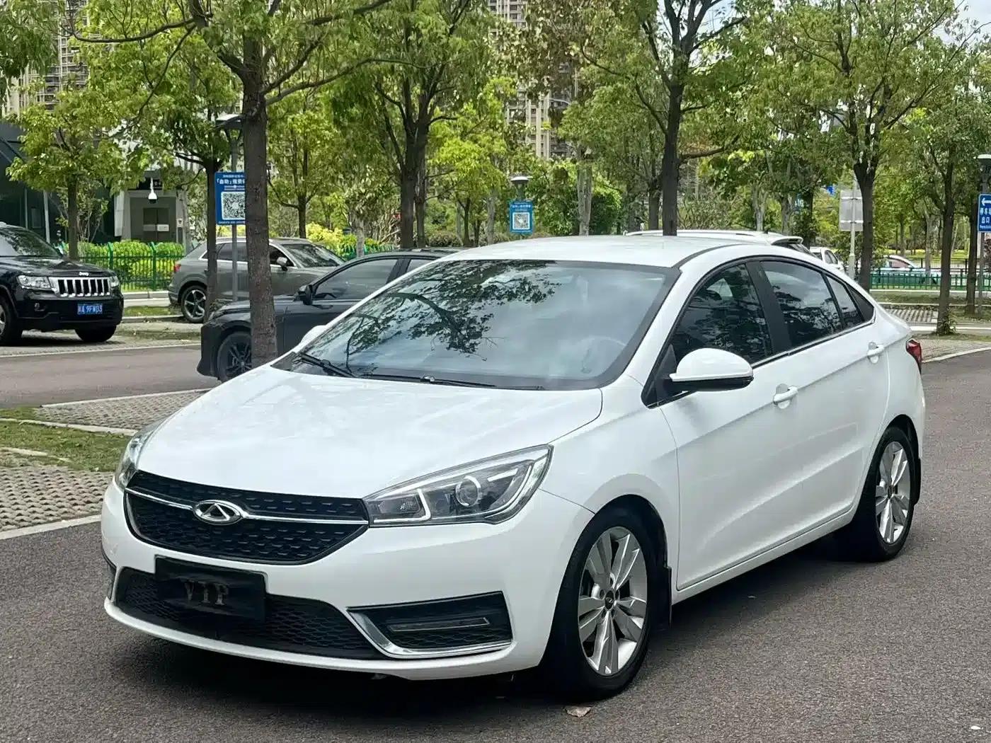 Chery Arrizo 5 2016 1.5L CVT Trendsetter Edition — миниатюра 1