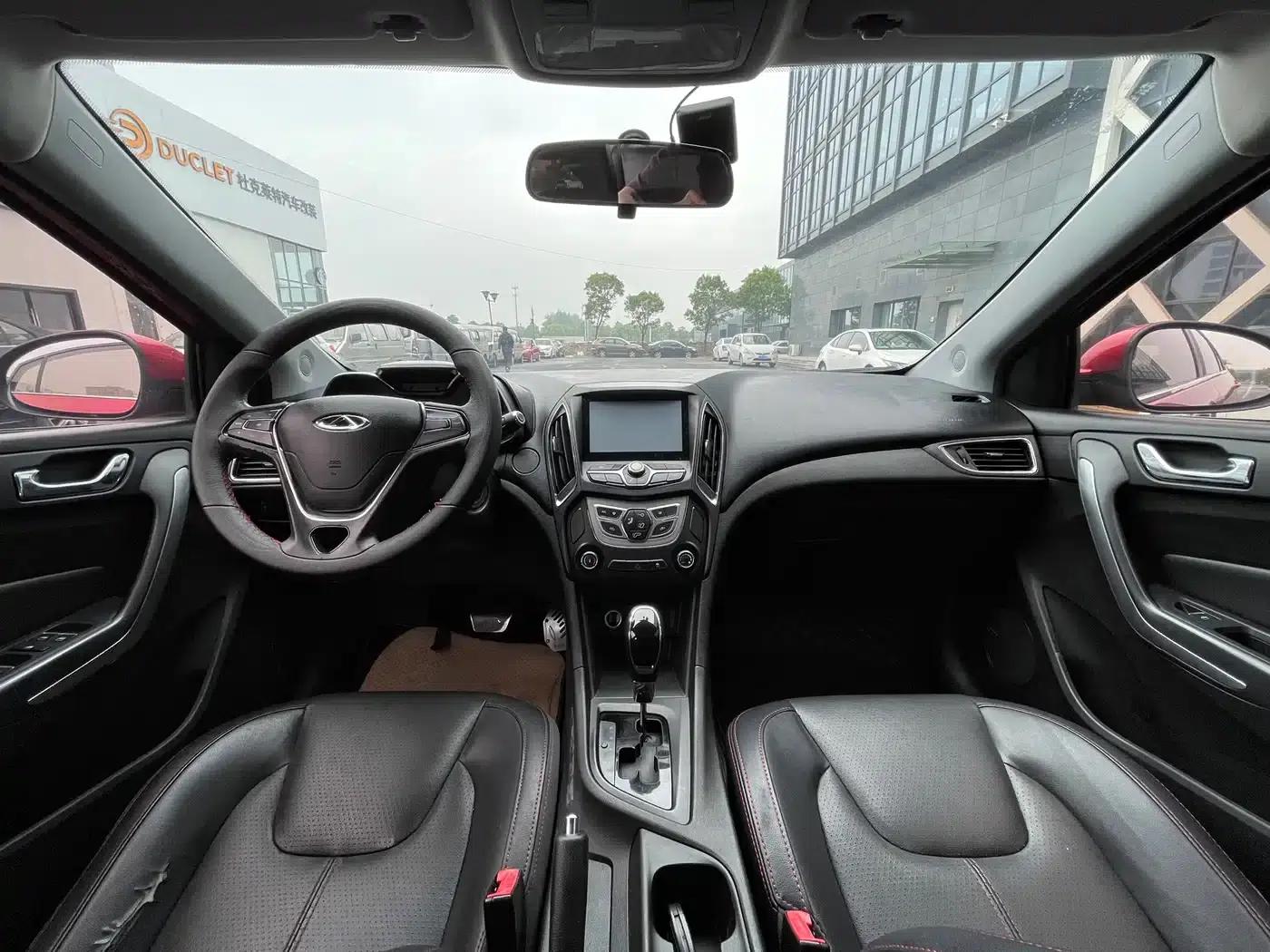 Chery Arrizo 5 2016 1.5L CVT Trendsetter Edition — миниатюра 8