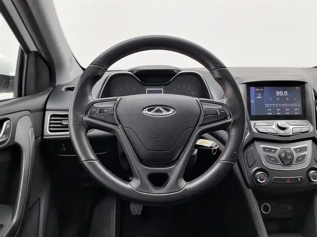 Chery Arrizo 5 2016 1.5L Manual Elite Edition — миниатюра 11