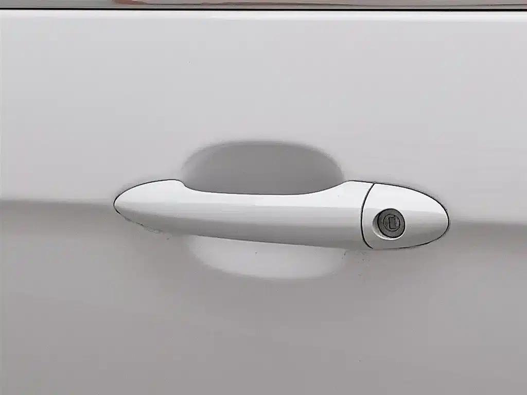 Chery Arrizo 5 2016 1.5L Manual Elite Edition — миниатюра 18