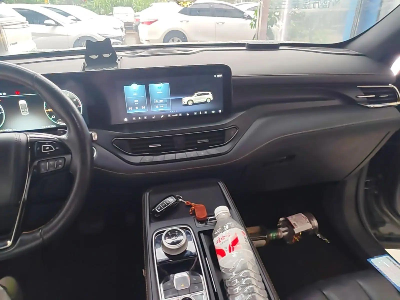 Ford Equator 2023 EcoBoost 225 Obsidian Orange Edition Prestige PLUS 7-Seater (2/2/3) — миниатюра 12