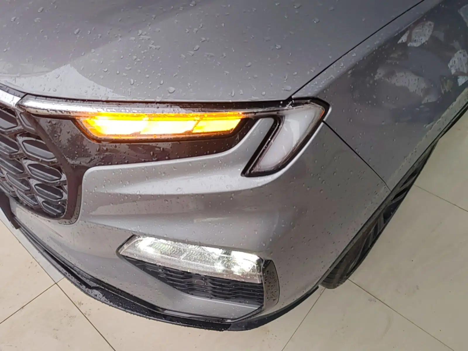 Ford Equator 2023 EcoBoost 225 Obsidian Orange Edition Prestige PLUS 7-Seater (2/2/3) — миниатюра 5