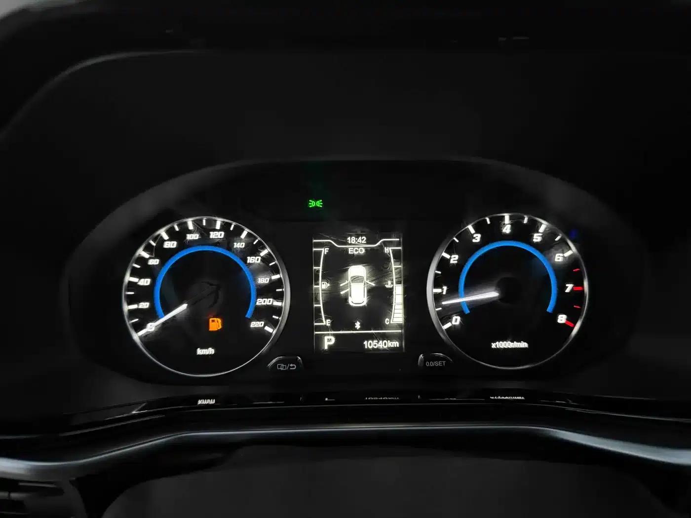 Chery Tiggo 3x 2023 1.5L CVT Shining Edition — миниатюра 16