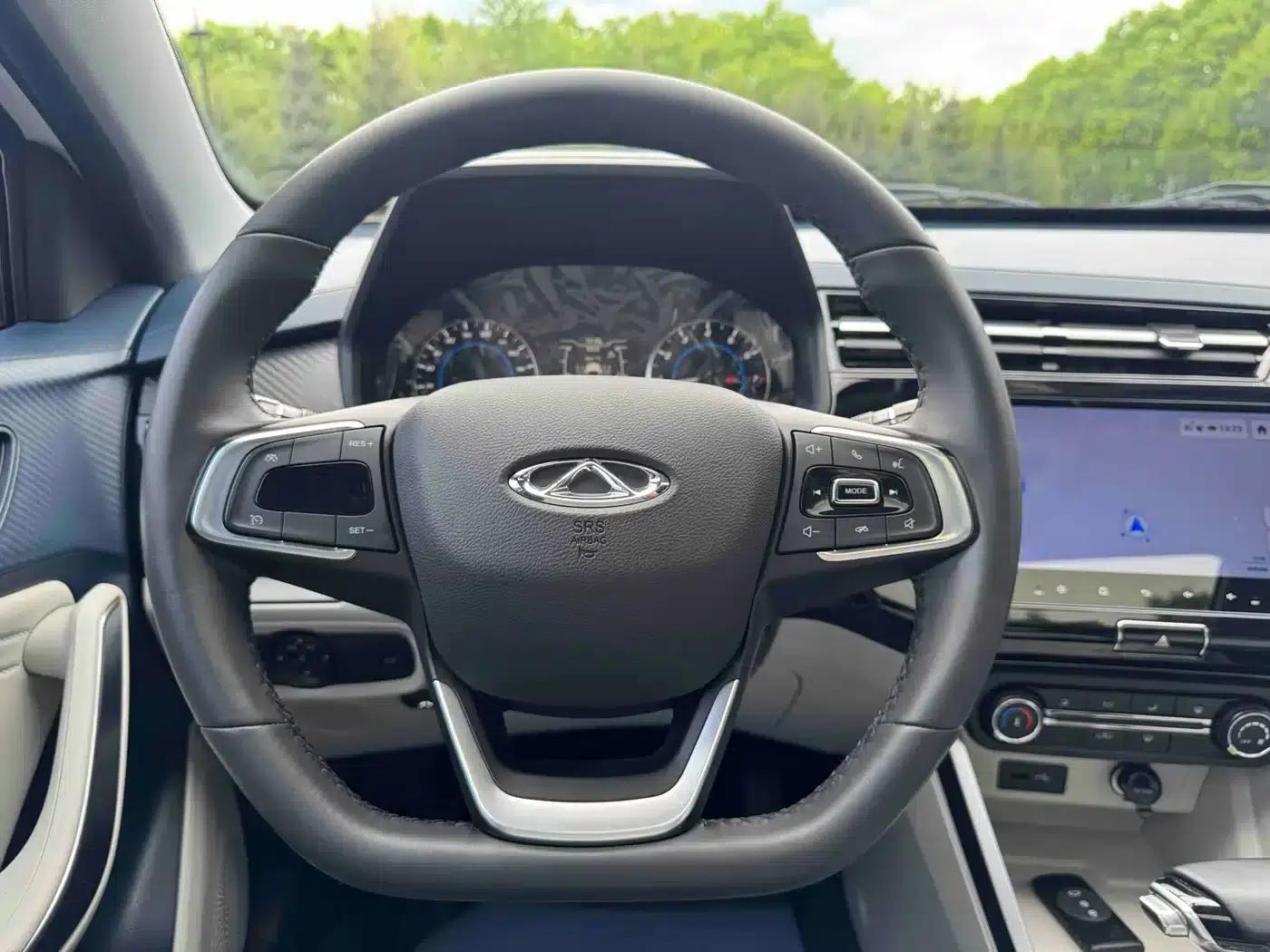 Chery Tiggo 3x 2023 1.5L CVT Fashion Edition — миниатюра 15