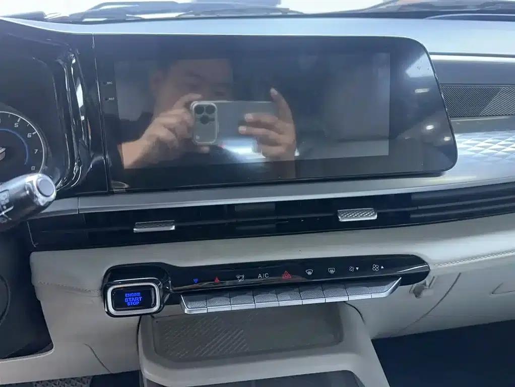 Chery Tiggo 3x 2023 1.5L CVT Shining Edition — миниатюра 5