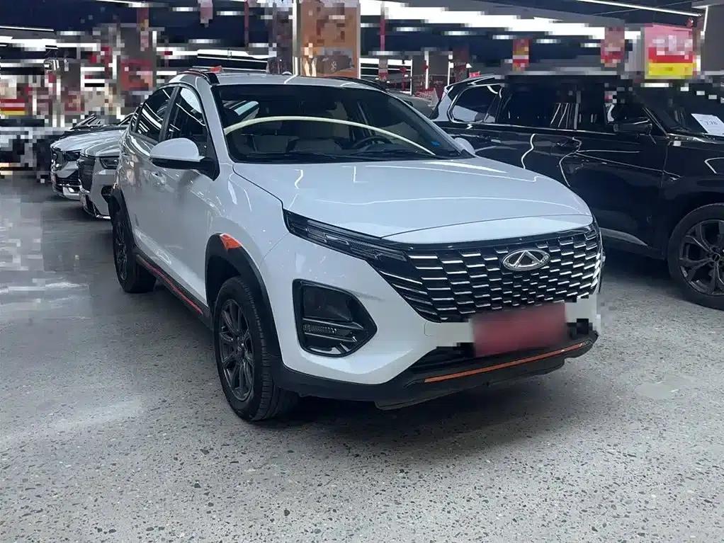 Chery Tiggo 3x 2023 1.5L CVT Shining Edition — миниатюра 8