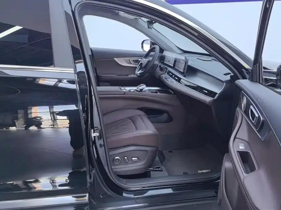 Chery Tiggo 8 PRO 2024 Champion Edition 390T 2WD Peak Edition 7-Seater — миниатюра 8