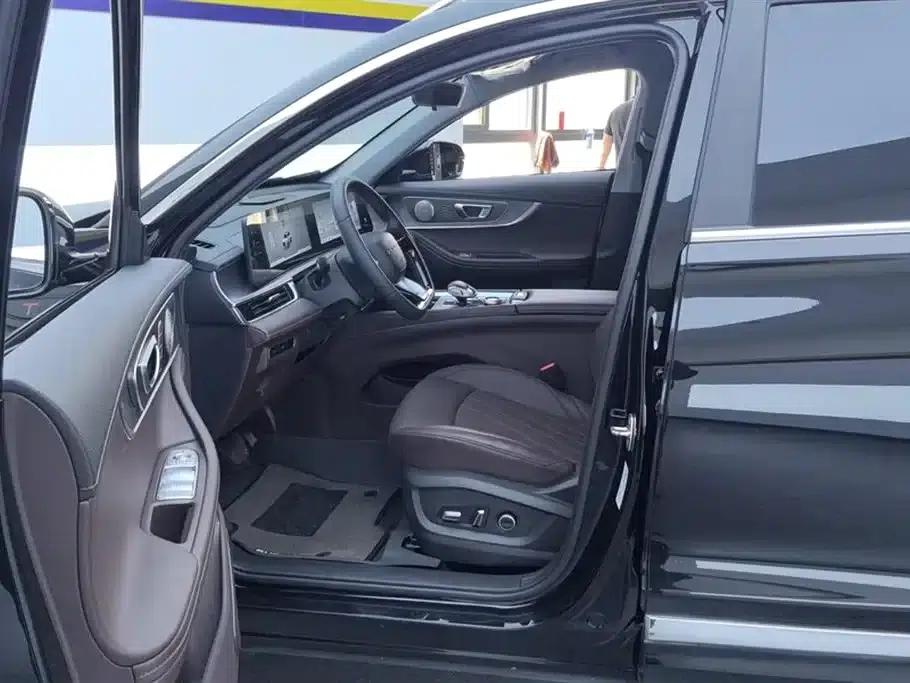 Chery Tiggo 8 PRO 2024 Champion Edition 390T 2WD Peak Edition 7-Seater — миниатюра 9