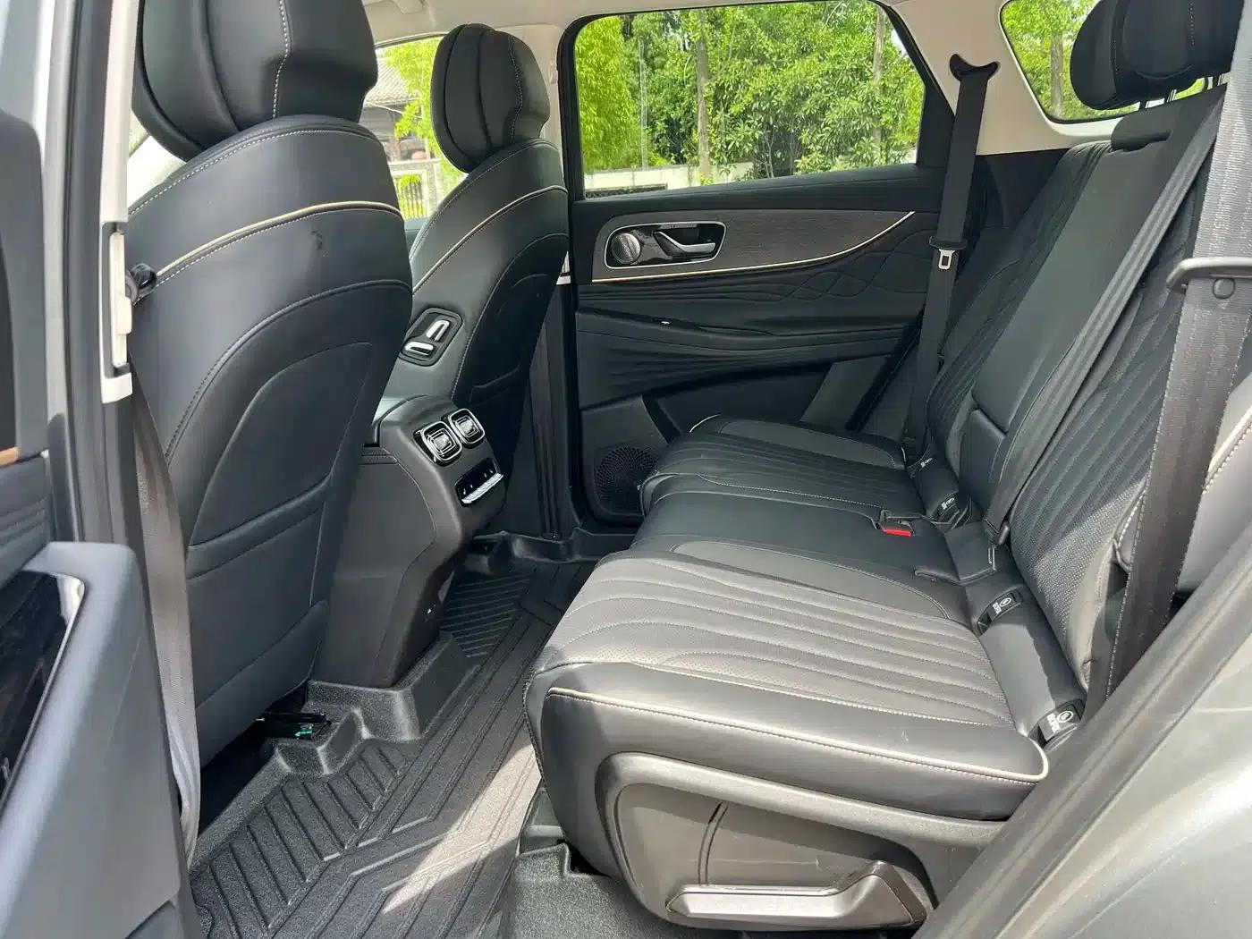 Chery Tiggo 9 2023 2.0T Automatic 2WD Luxury Edition 5-seater — миниатюра 8