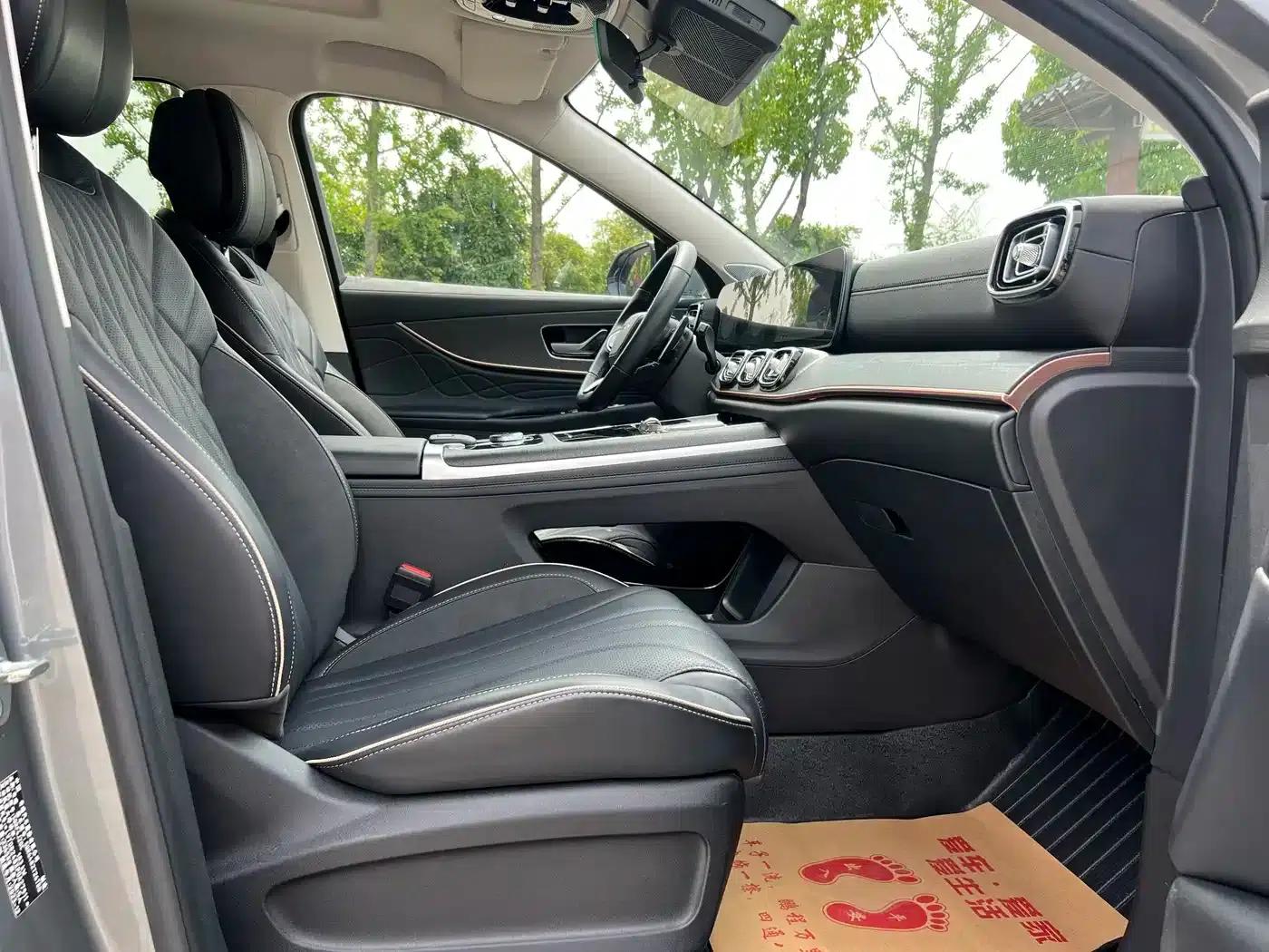Chery Tiggo 9 2023 2.0T Automatic 2WD Luxury Edition 5-seater — миниатюра 10