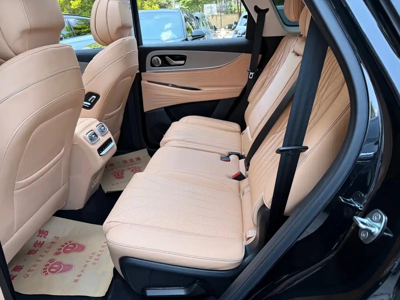 Chery Tiggo 9 2024 2.0T Automatic 2WD Super Comfort Premium Edition — миниатюра 10