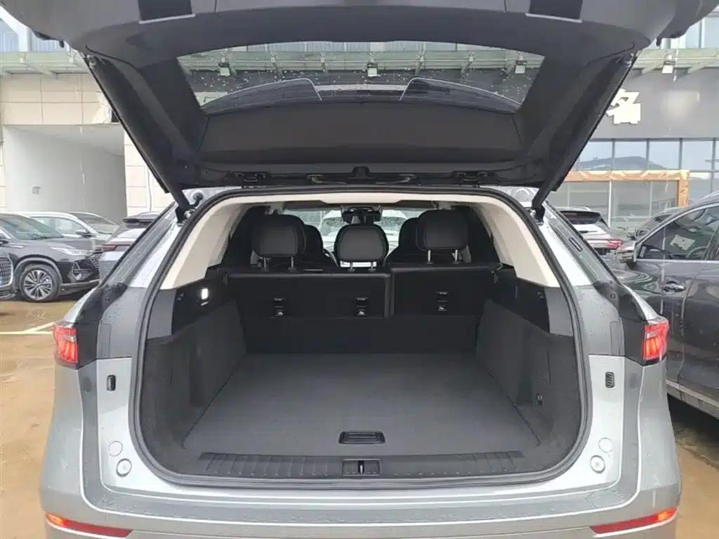 Chery Tiggo 9 2023 2.0T Automatic 4WD Premium Edition 5-seater — миниатюра 19