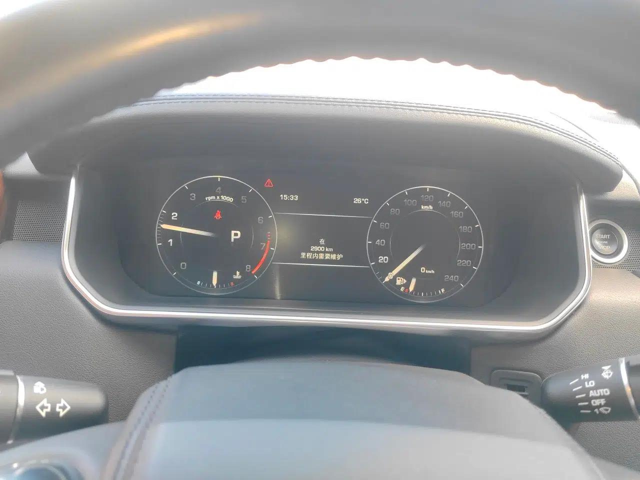 Land Rover Range Vogue  — миниатюра 12