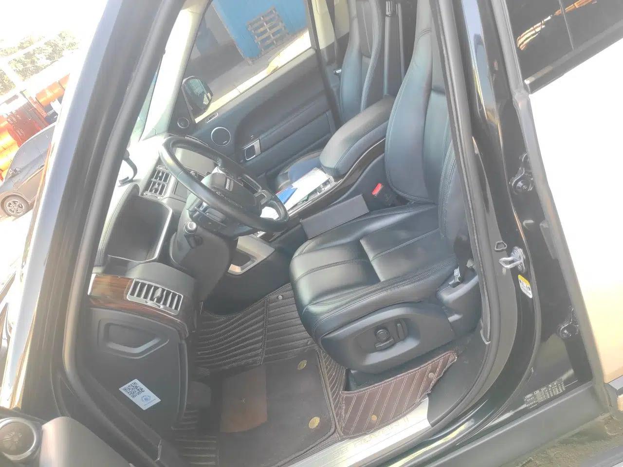 Land Rover Range Vogue  — миниатюра 16