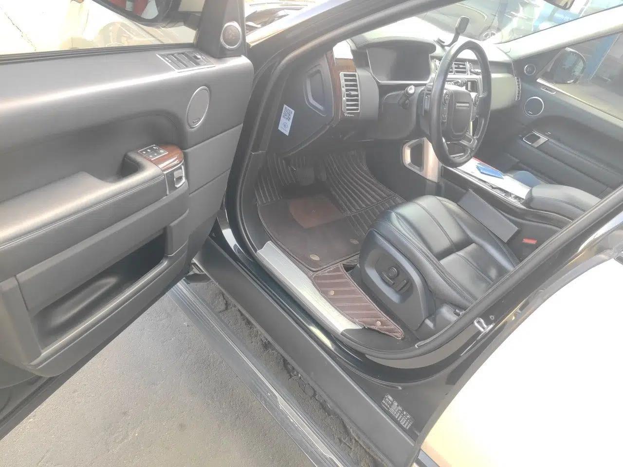 Land Rover Range Vogue  — миниатюра 17