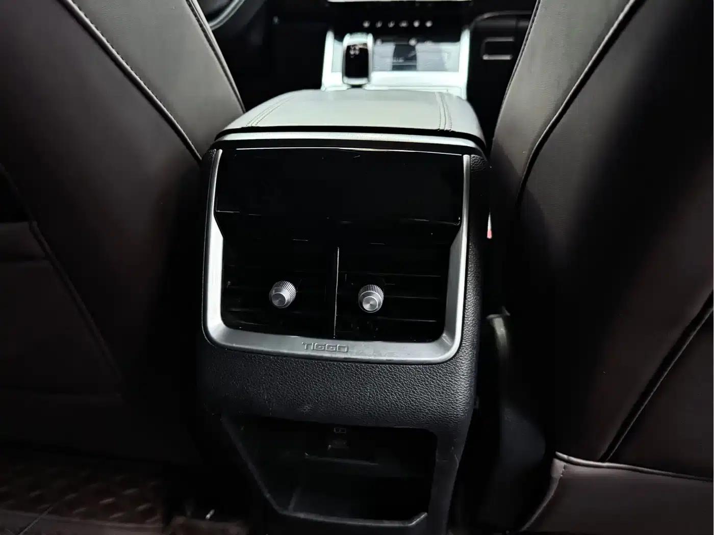 Chery Tiggo 7 2024 1.5T CVT Luxury Edition — миниатюра 5