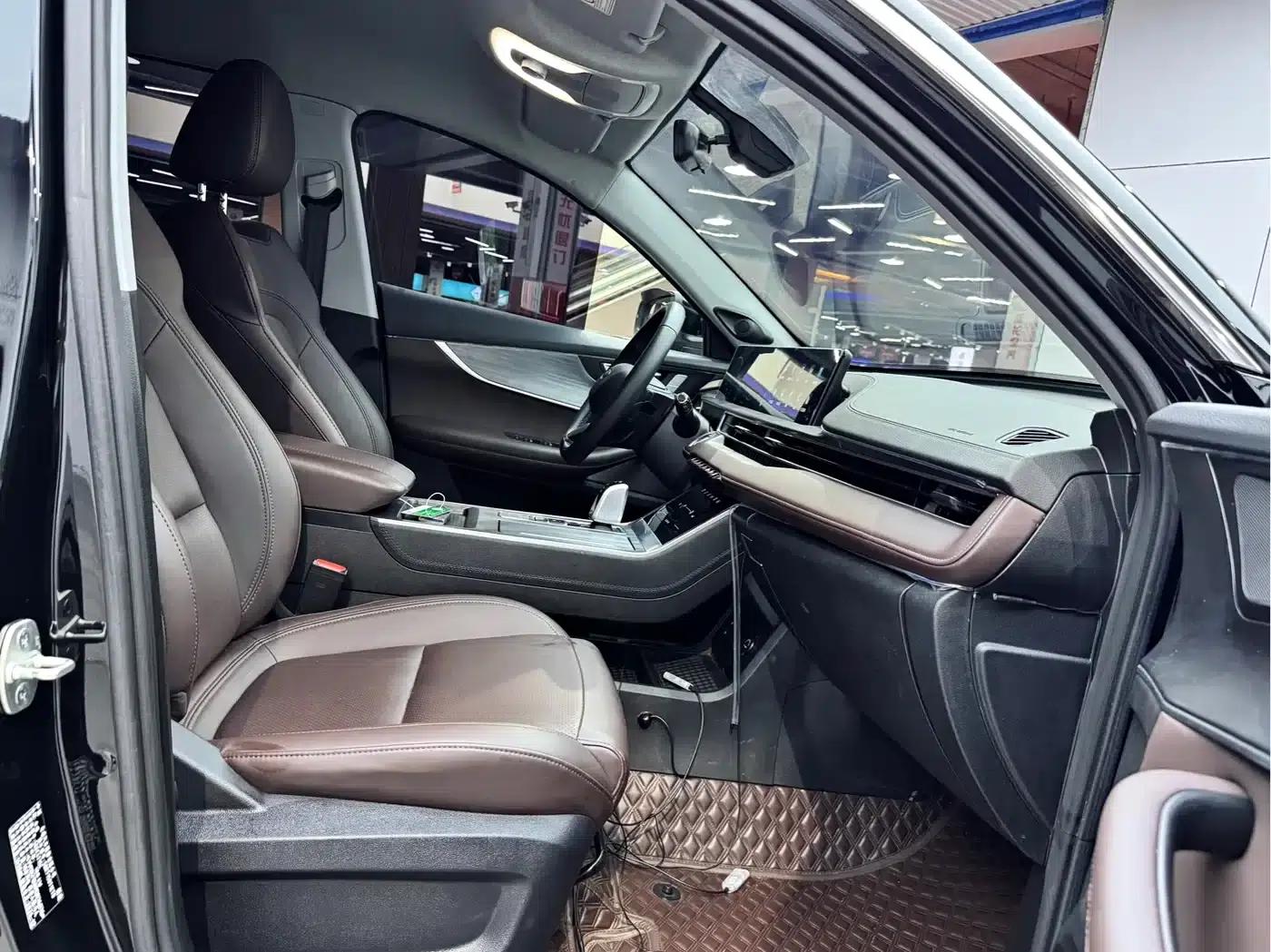 Chery Tiggo 7 2024 1.5T CVT Luxury Edition — миниатюра 15