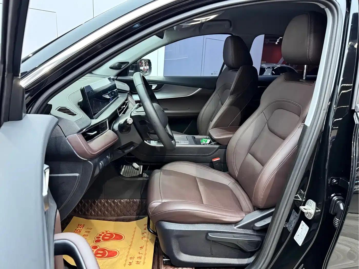 Chery Tiggo 7 2024 1.5T CVT Luxury Edition — миниатюра 9