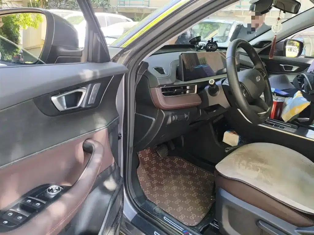 Chery Tiggo 7 2025 Excellence Edition 1.5T CVT Luxury Edition — миниатюра 14